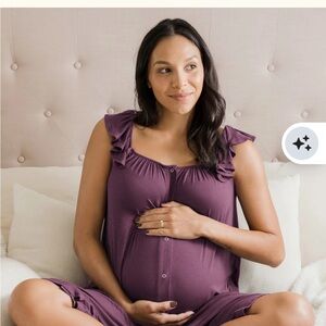 Kindred bravely Ruffle Strap Labor & Delivery Gown